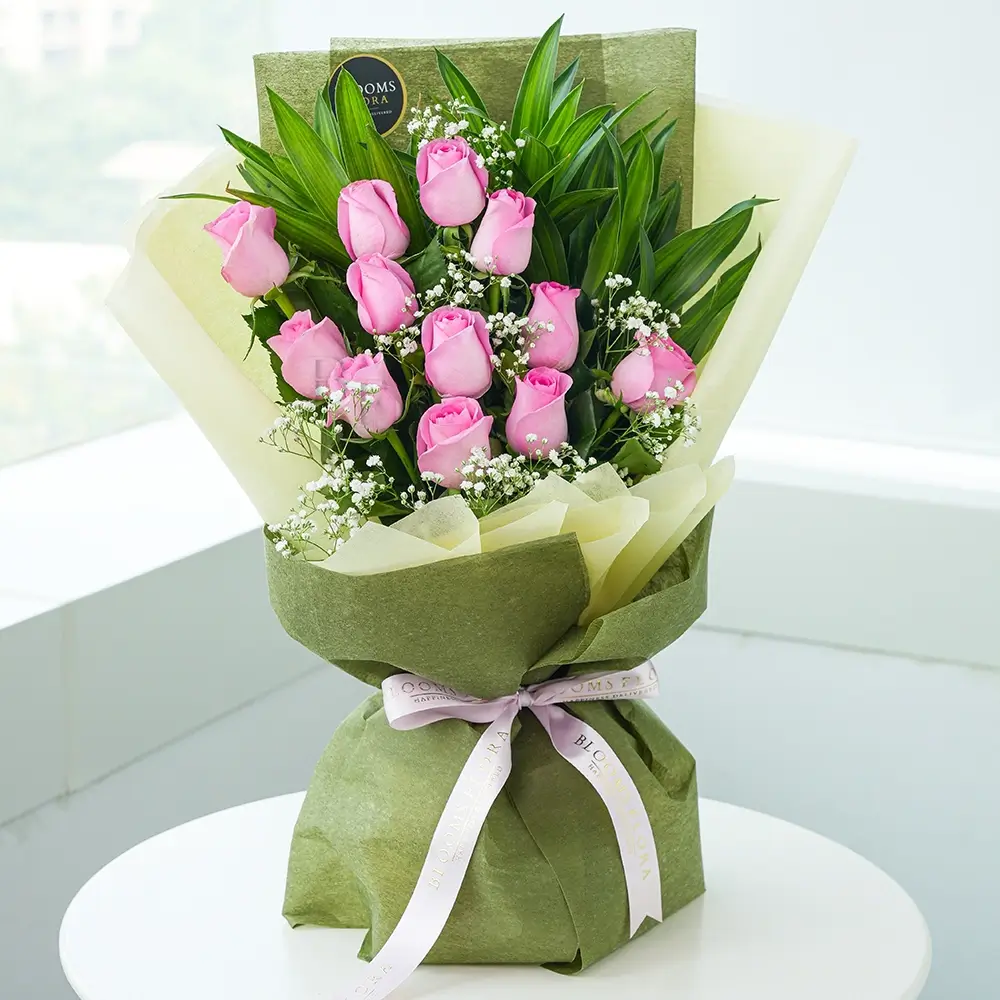 12 pink roses bouquet