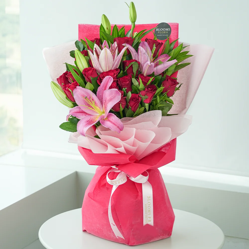 bouquet of 3 pink lilies and 20 red roses